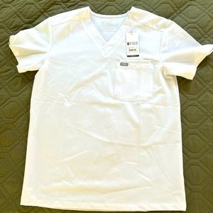 NWT White Leon Figs Scrub Top